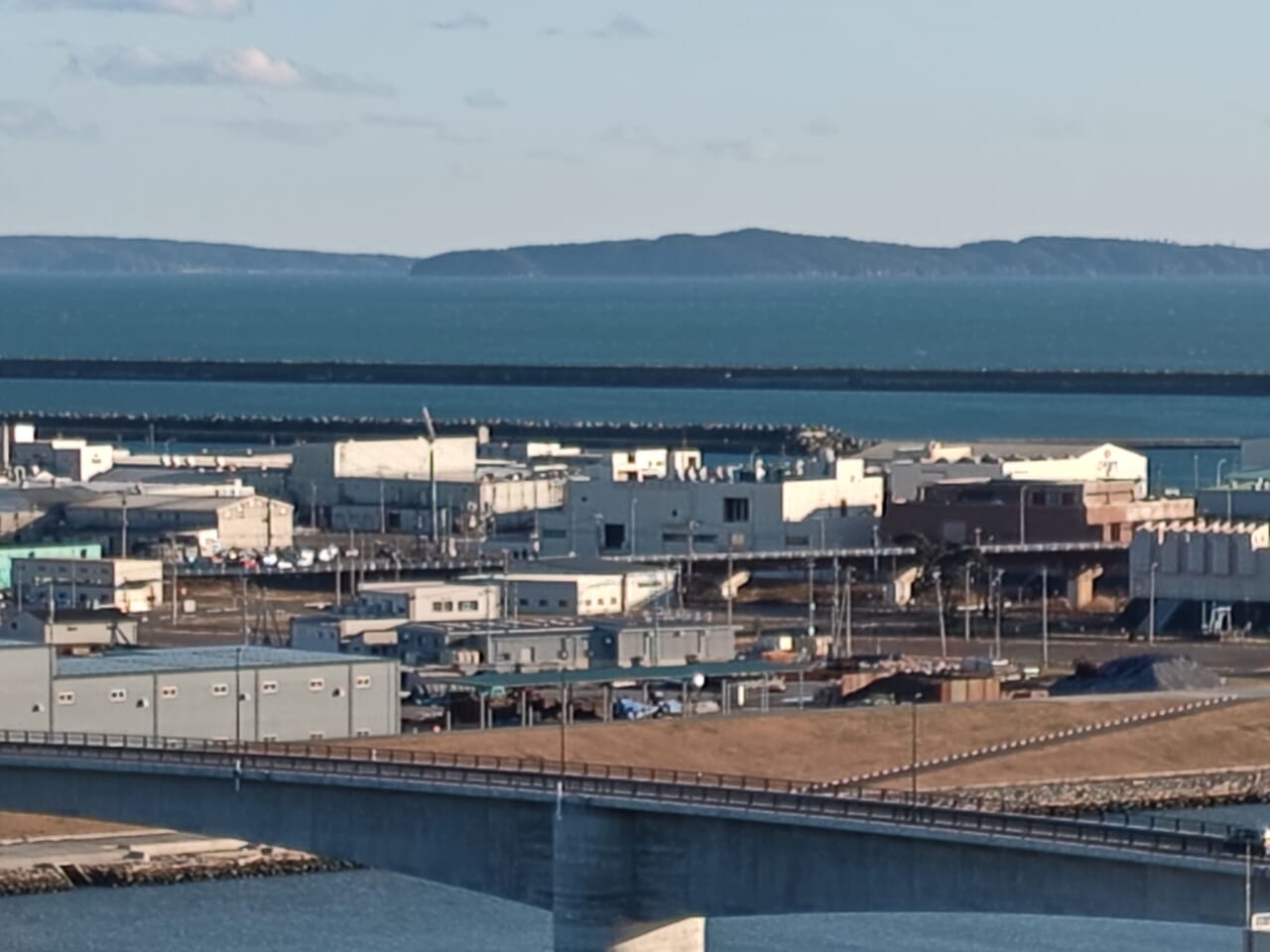 AQUOS R10レビュー