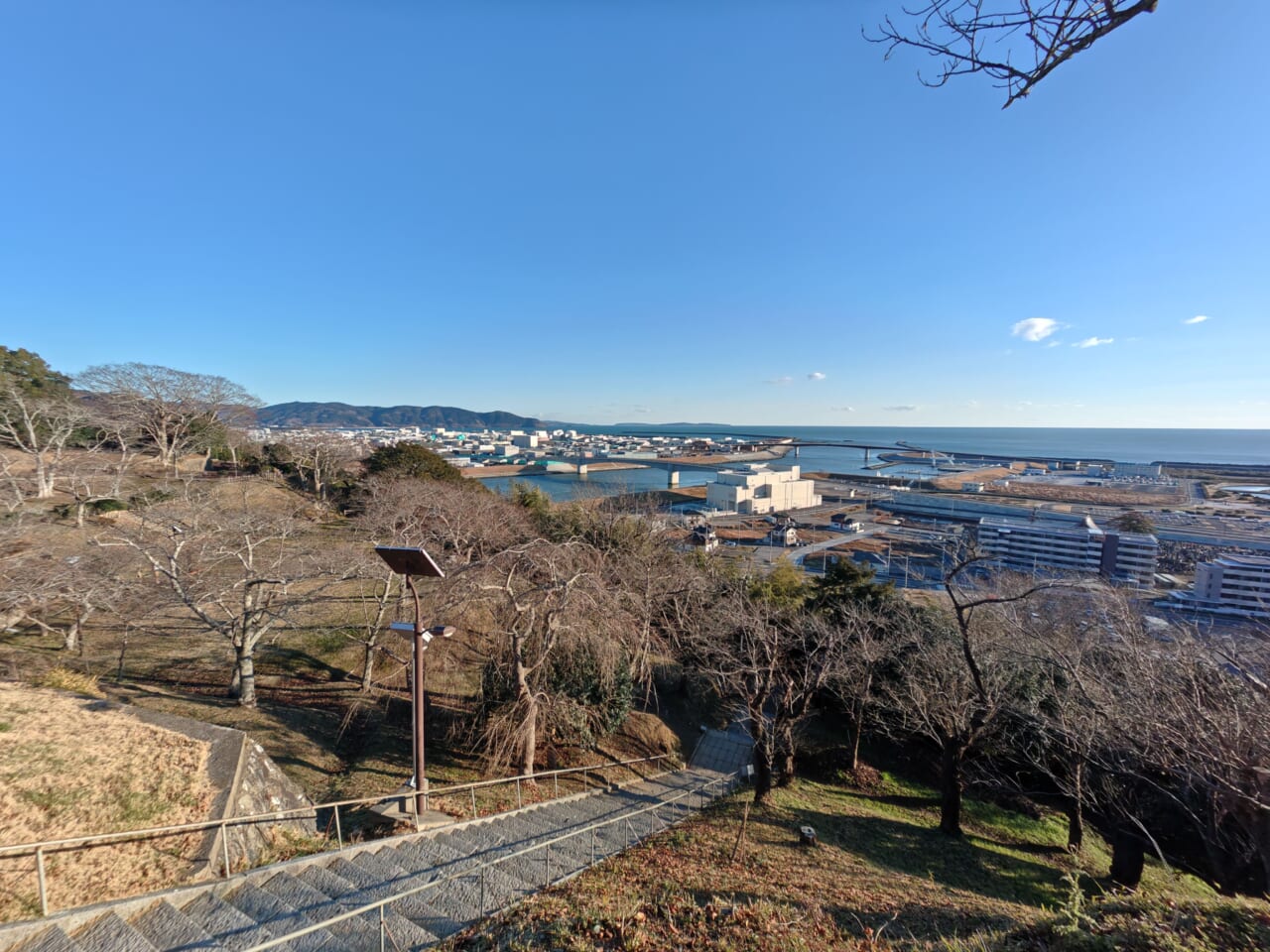 AQUOS R10レビュー