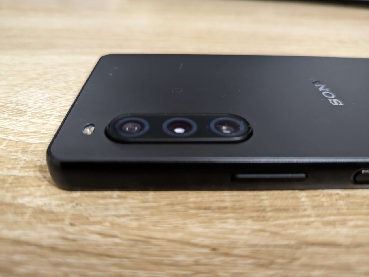 Xperia 10 V