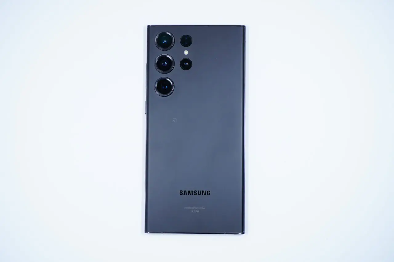 Galaxy S23 Ultra実機レビュー｜評価・口コミやカメラ性能など紹介