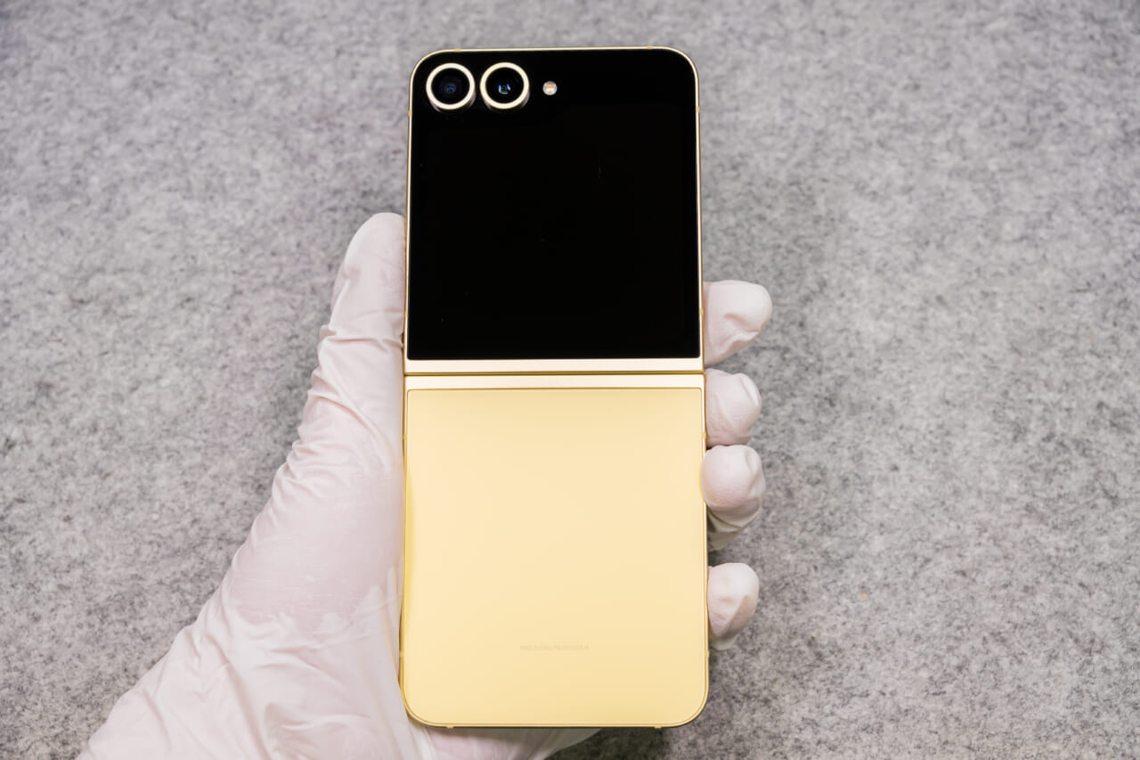 Galaxy Z Flip6