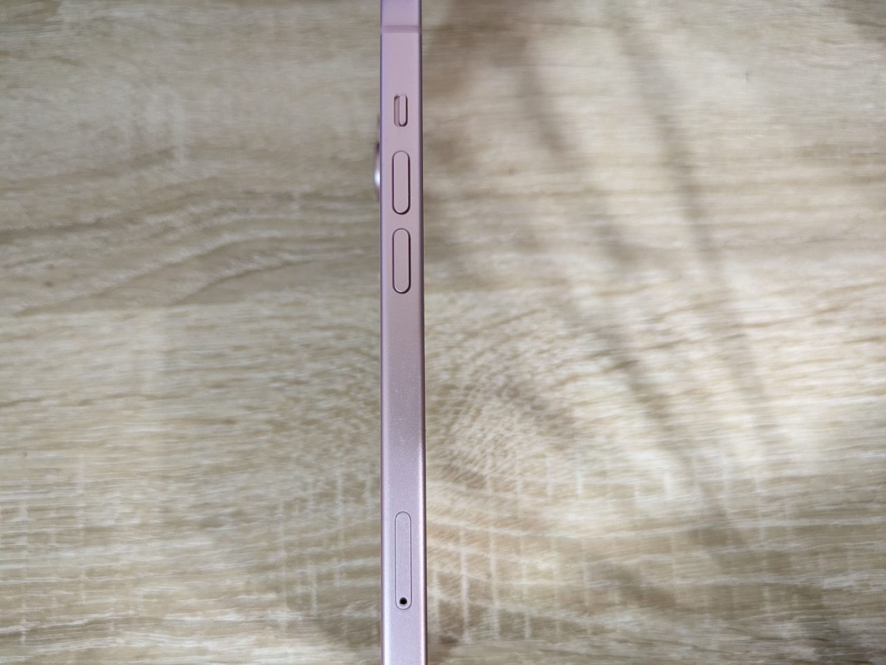 iPhone15 Plus実機レビュー