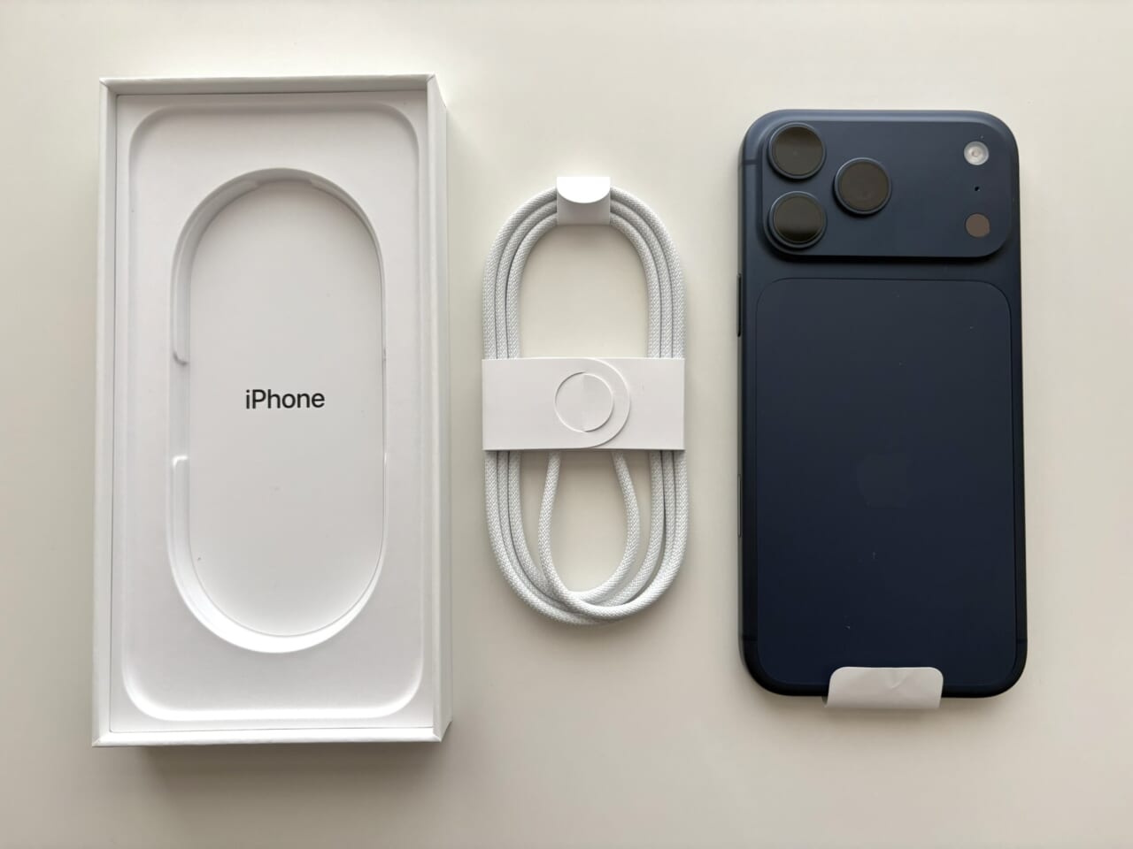 iPhone17 Pro Max 実機画像2